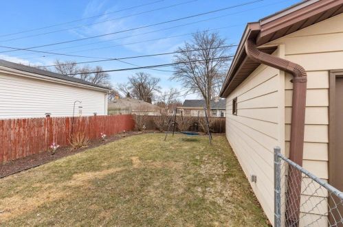 818 110, Milwaukee WI 53214-2319 exterior