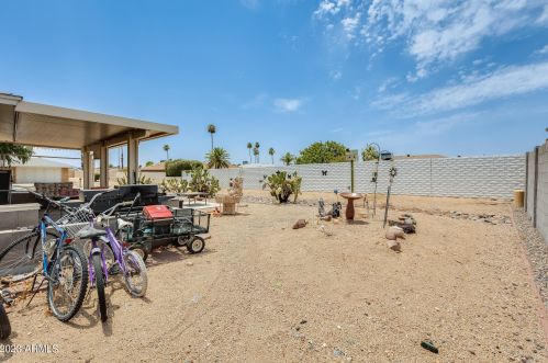 18602 132 Ave, Sun City AZ 85375-4502 exterior