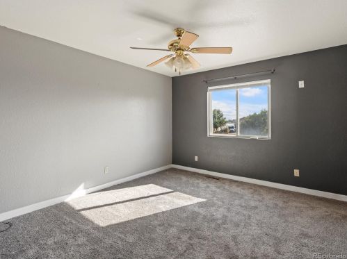 4322 Sunridge Dr, Loveland CO  80538-1932 exterior