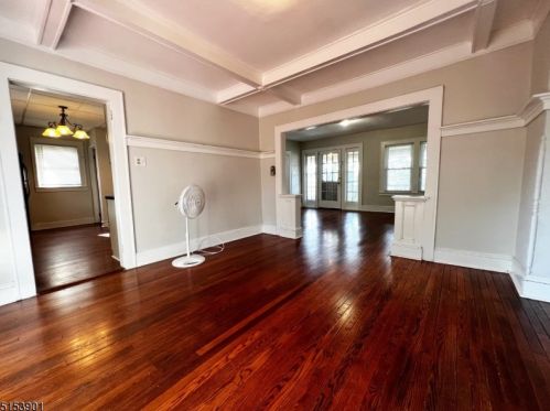 59 Centre St, Nutley NJ  07110-3726 exterior