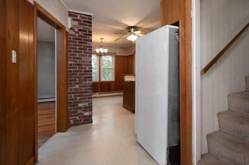 12 Vireo St, North Providence RI  02904-4724 exterior