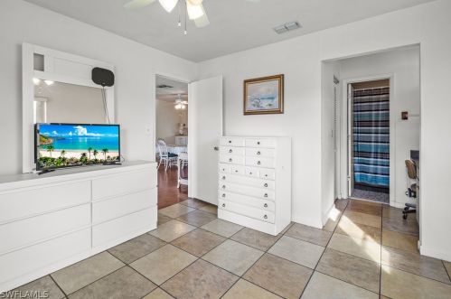 1607 Ridgecrest St, Lehigh Acres FL 33936-5843 exterior