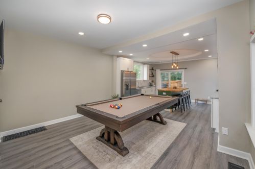 906 Greenup St, Covington KY  41011-3212 exterior