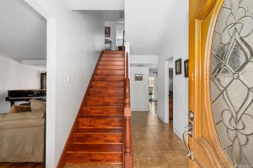 7551 Anthony Cir, Buena Park CA  90623-1510 exterior