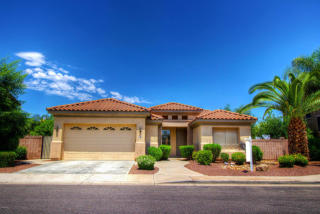 1434 Locust Dr, Chandler, AZ 85286-2581