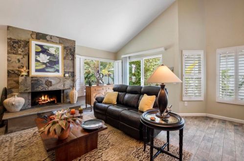 4547 Cordoba Way, Oceanside CA  92056-5102 exterior