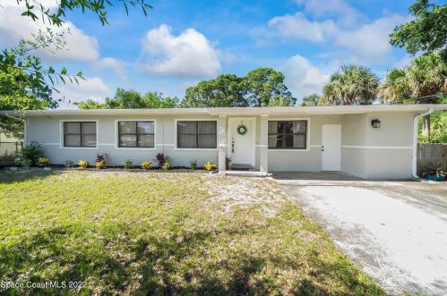 187 Pinecrest St, Titusville, FL 32780-4719