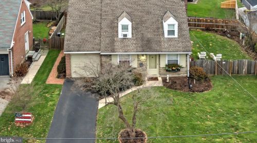 65 College Ave, Flourtown, PA 19031-1931