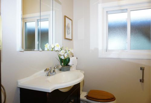 1862 39 Ave, Oakland CA 94619-1211 exterior