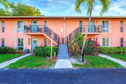 193 Harrison Rd, Naples, FL 34112-6084