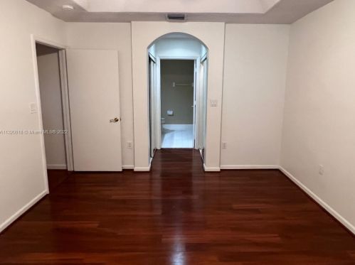 1955 100th Ave, Hollywood FL  33024-1461 exterior