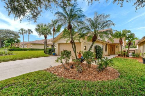 112 Sand Pine Dr, Jupiter, FL 33477-9674