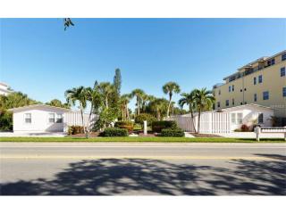 417 Beach Rd, Sarasota, FL 34242-1944
