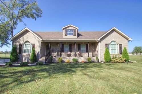 159 Patriot Cir, Shelbyville, TN 37160-6596