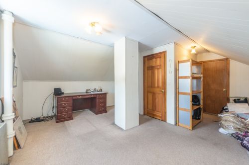 102 Mount Pleasant Ave, West Paterson NJ  07424-2838 exterior