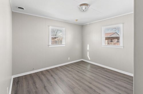 206 Morgan Ave, Milwaukee WI 53207-3724 exterior