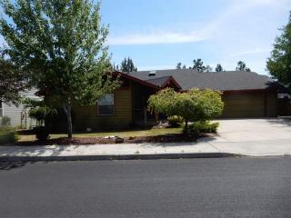 1232 Rimrock Way, Eagle Crest, OR 97756-7019