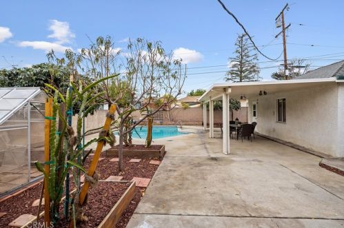 1101 Anderson Way, San Gabriel CA  91776-2919 exterior