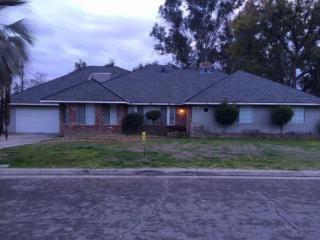 3930 Sherman St, Fresno, CA 93726-4216