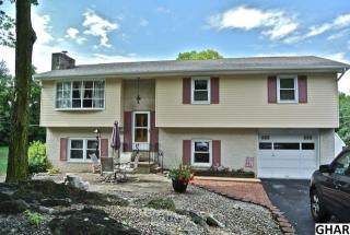 27 Clover Ln, Navy Sup Dpt, PA 17050-3130
