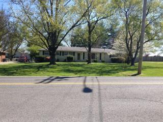 111 Maple Dr, Hendersonville, TN 37075-3810