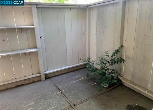 270 Chilpancingo Pkwy, Concord CA  94523-1365 exterior