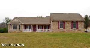 230 Macintosh Ln, Sugarloaf, PA 18249-3552