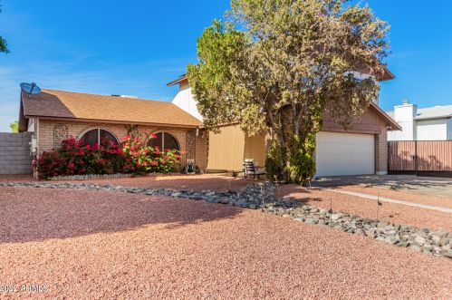 4732 Davis Rd, Glendale, AZ 85306-2628