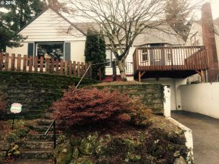 711 5 Ave, Camas WA  98607-1325 exterior