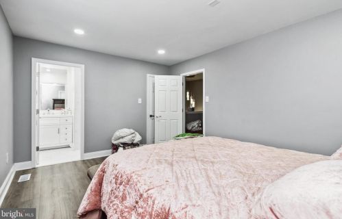 14688 Pinon Ct, Woodbridge VA  22191-3130 exterior