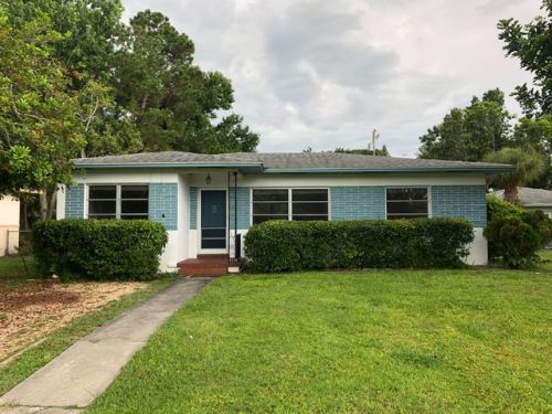 6126 8th Ave, Saint Petersburg, FL 33707-3153