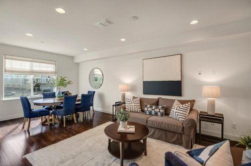 110 Cochrane Rd, Morgan Hill, CA 95037-7344