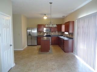 12430 Titans Dr, Fishers IN  46037-7562 exterior