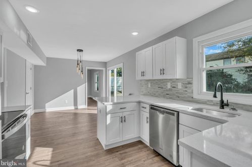 24 Perennial Ln, Willingboro NJ  08046-2623 exterior