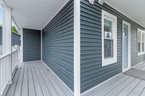 13 Merrill St, Columbia NH  03576-3136 exterior