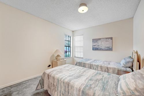 4370 Westlake Dr, Titusville FL  32780-5995 exterior