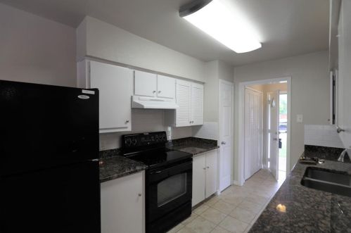 303 Coral Cir, Richardson TX  75081-3623 exterior