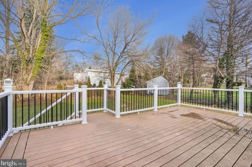 405 Knight Rd, Prospectville PA  19002-4252 exterior