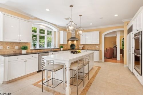 10 Masar Rd, Boonton NJ  07005-8900 exterior