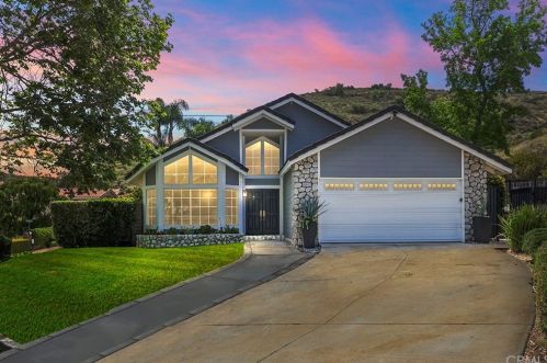 5602 Patria Ct, Orange, CA 92869-1321