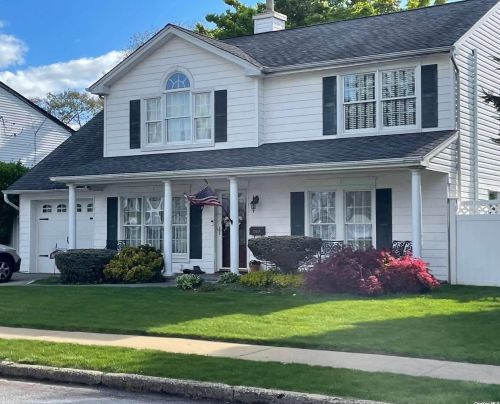 1737 Lehigh Rd, North Wantagh, NY 11793-3514