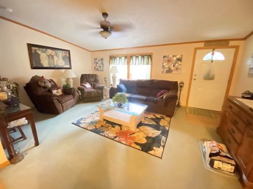 619 Flanigan Rd, Listonburg PA  15424-2029 exterior