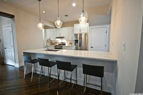 84-16 121st St, Jamaica, NY 11415-3238