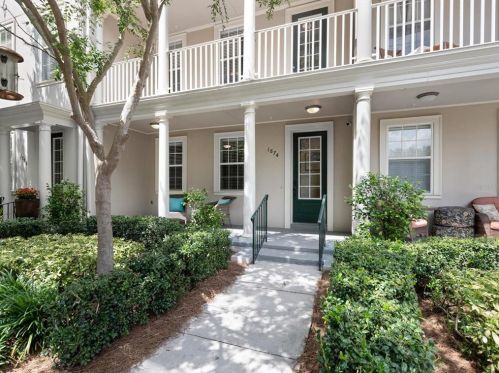 1874 Sipes Aly, Orlando, FL 32814-6372