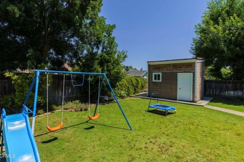 8812 Andrieu Ct, Bakersfield CA 93311-1283 exterior