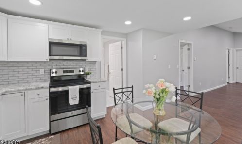 340 Lake View Dr, Fredon NJ  07860 exterior