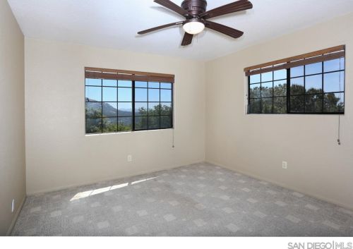 1529 Montecito Vis, Alpine CA  91901-2317 exterior