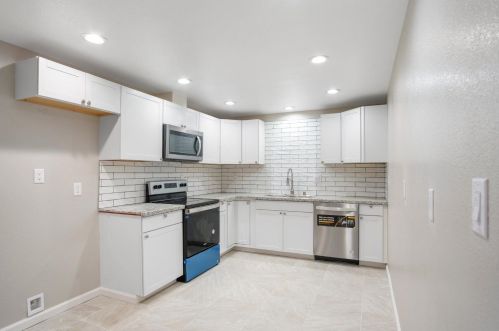 13275 Marshall St, Le Grand CA  95333-9762 exterior
