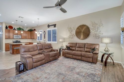 4351 Sundance Ct, Gilbert AZ 85297-9707 exterior