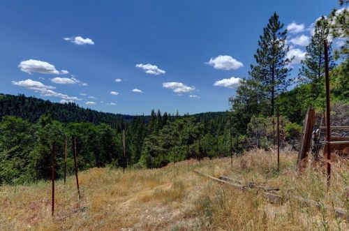 19121 Greenhorn Rd, Grass Valley CA  95945-8627 exterior